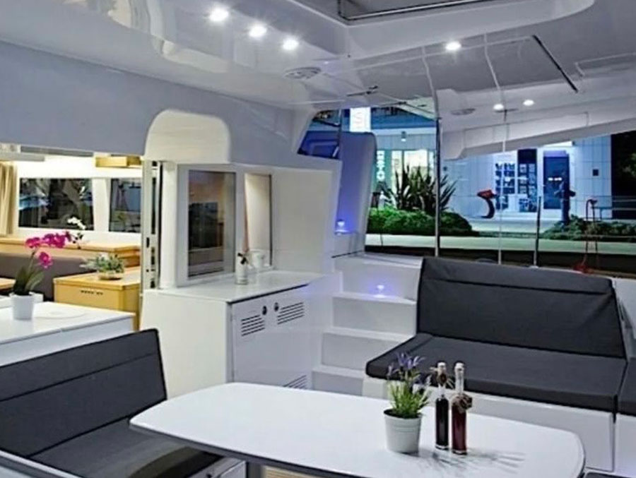 Sala-de-estar-de-catamaran